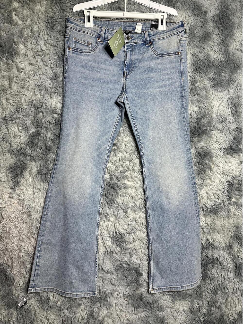 H&M Light Blue Flared Jeans with Recycled Cotton - Size 28